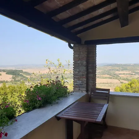 Apartment Le Querciolaie Monte Cavallo - Upper *
