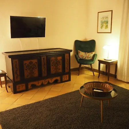 Le Querciolaie Monte Cavallo - Upper Apartment